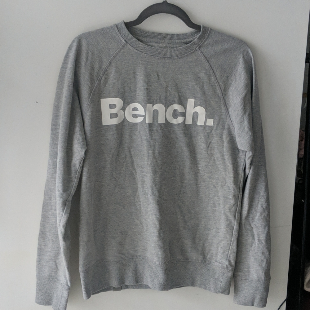 ✨3 for $25✨ Bench crewneck sweatshirt